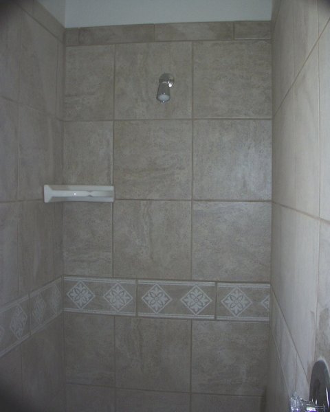 Master shower 2